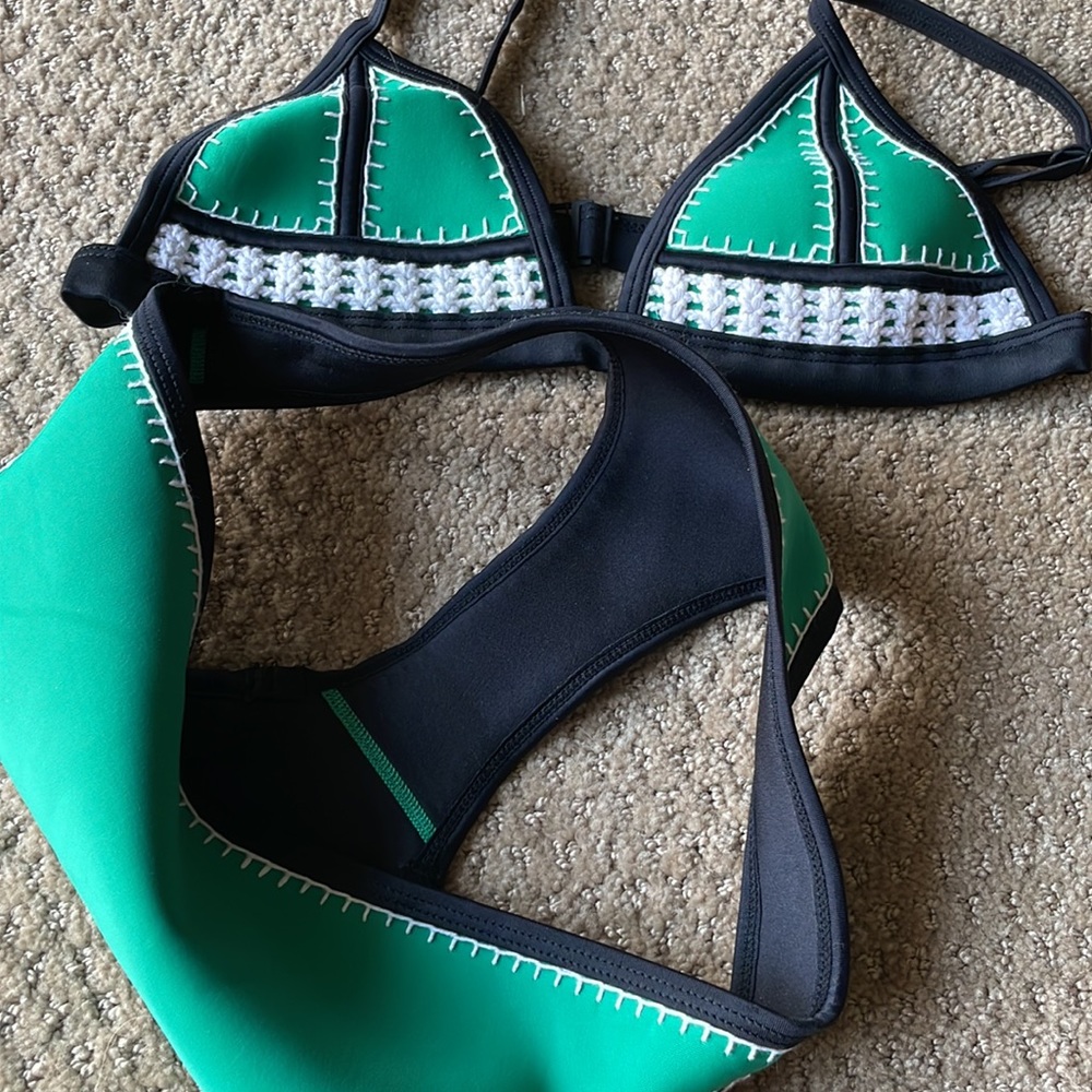 TRIANGL bikini size small - Picture 9 of 10